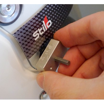 Stilo Shield & Tear Off Tool